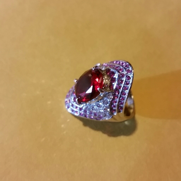 NEW RING RUBY COLOR 8 sz - Picture 3 of 4